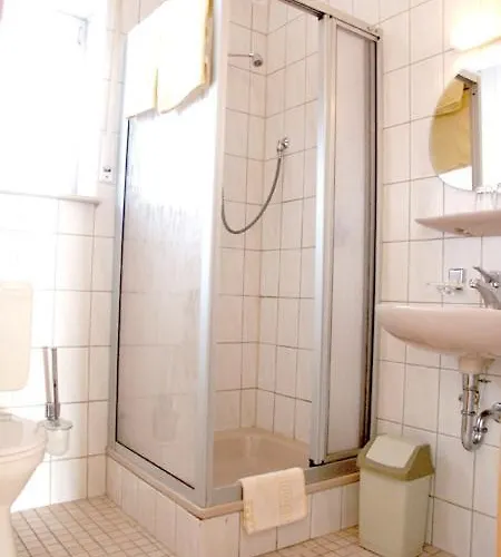 Lindenhof Keulos Affittacamere